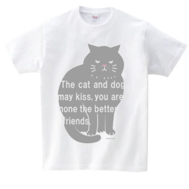cat and dog Tシャツ